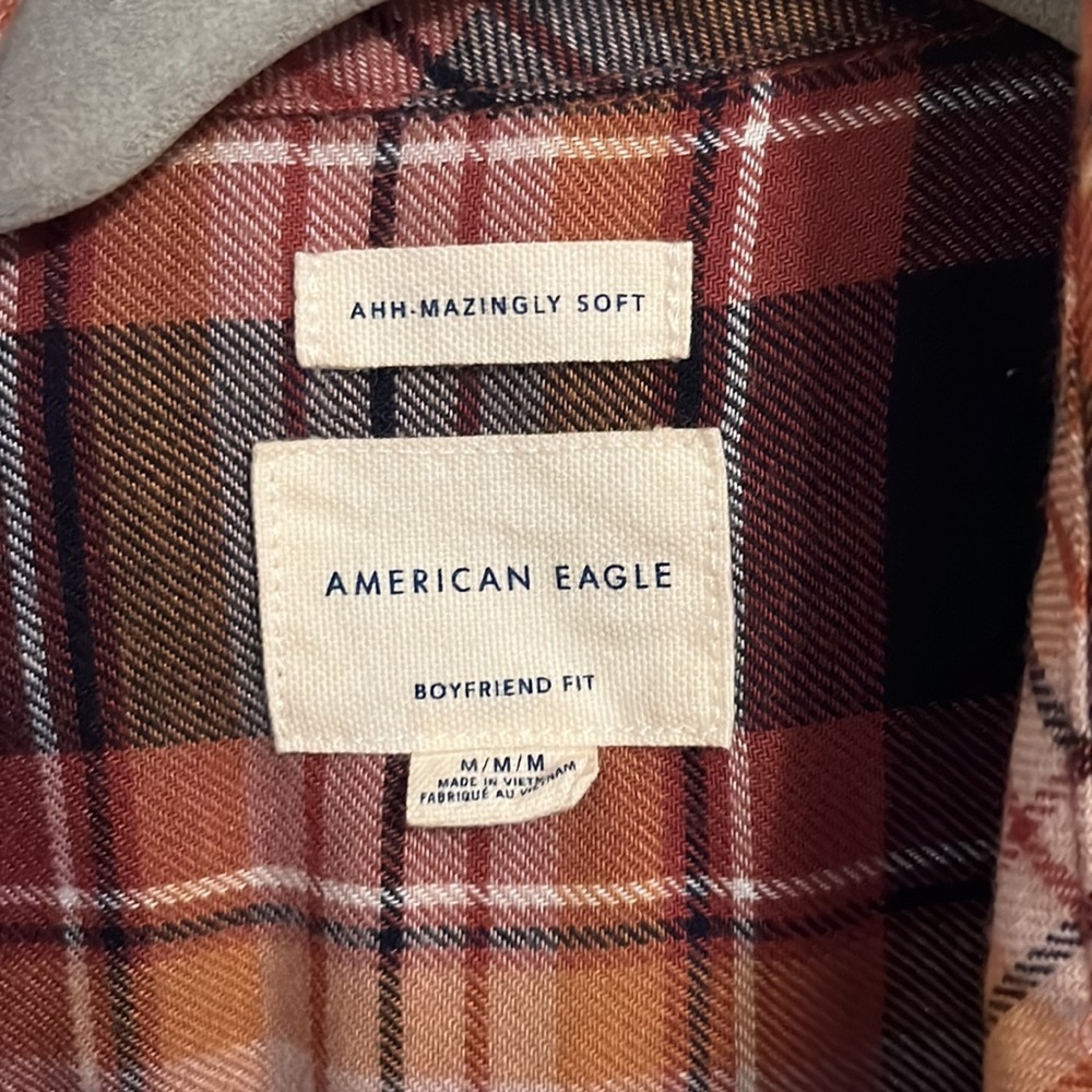 Button down shirt - Picture 2 of 6